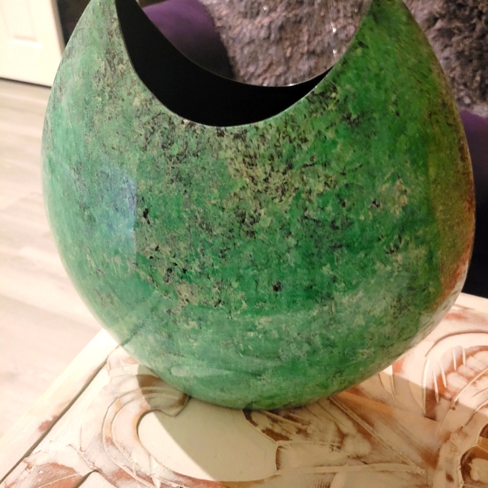 Acrylic vase